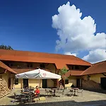 Gasthuis Cernicka Obora Bechyně