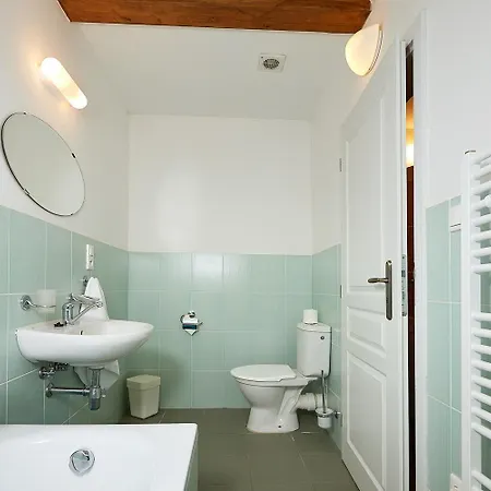 Cernicka Obora 3* Бехине